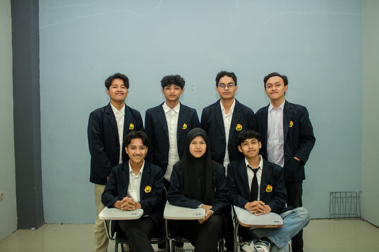 Staff of Publicity Decoration and Documentation - 0